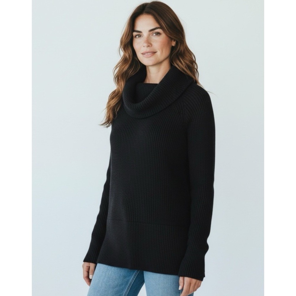 Athleta Women's M Fine Merino + Cashmere Cowlneck Sweater Black EUC